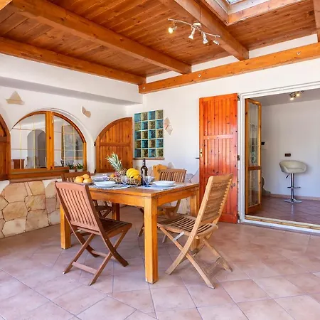Villa Turchese With Pool/ Depandance Turchese With Pool - Happy Alghero