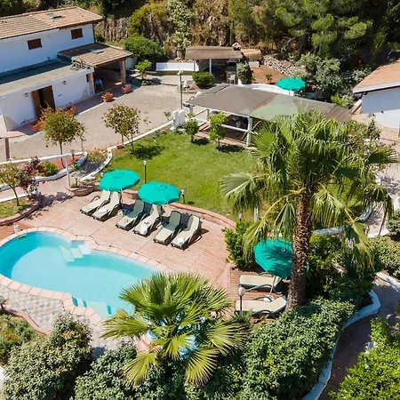 Turchese With Pool/ Depandance Turchese With Pool - Happy *