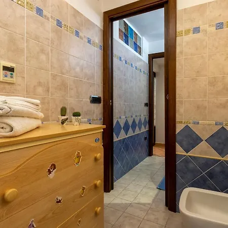 Villa Turchese With Pool/ Depandance Turchese With Pool - Happy