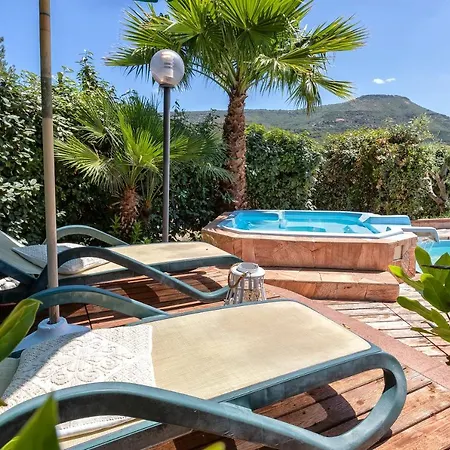 Turchese With Pool/ Depandance Turchese With Pool - Happy